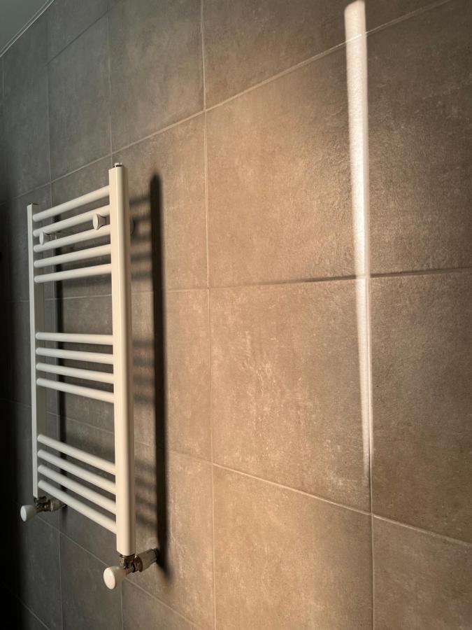 Express Inn Pʼotʼi المظهر الخارجي الصورة